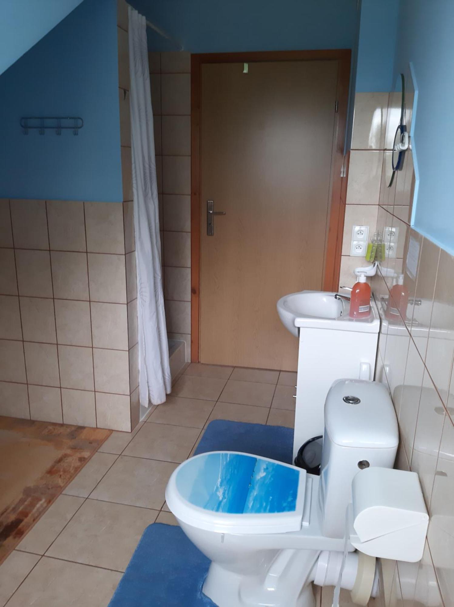Lubiatow Der Kleine Bauernhof Keine Arbeiter Zadnych Pracownikowアパートメント 部屋 写真