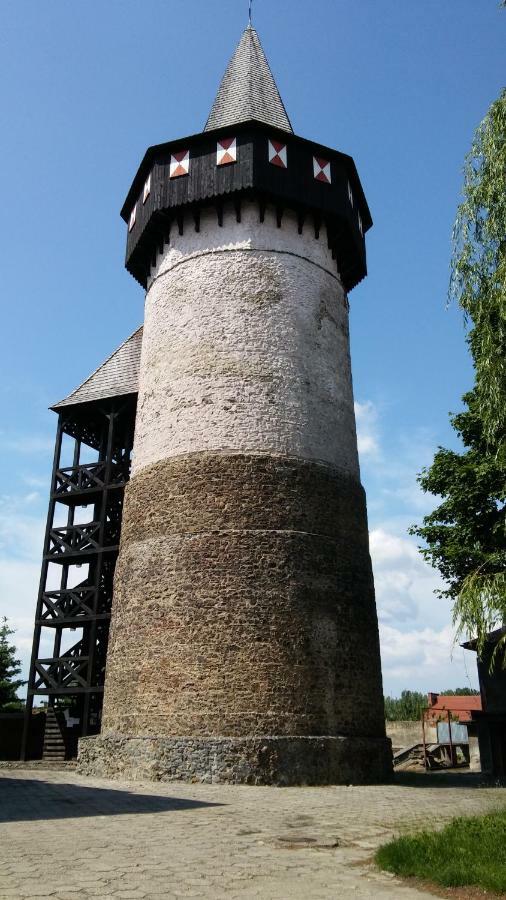 Lubiatow Der Kleine Bauernhof Keine Arbeiter Zadnych Pracownikowアパートメント エクステリア 写真